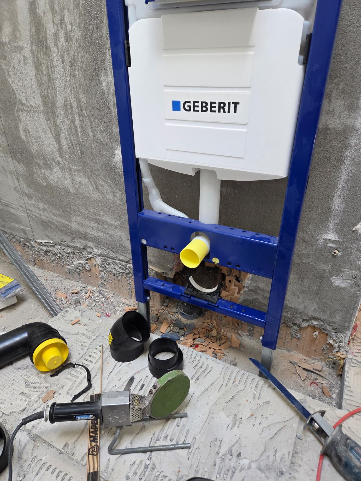 Ugradbeni vodokotlić